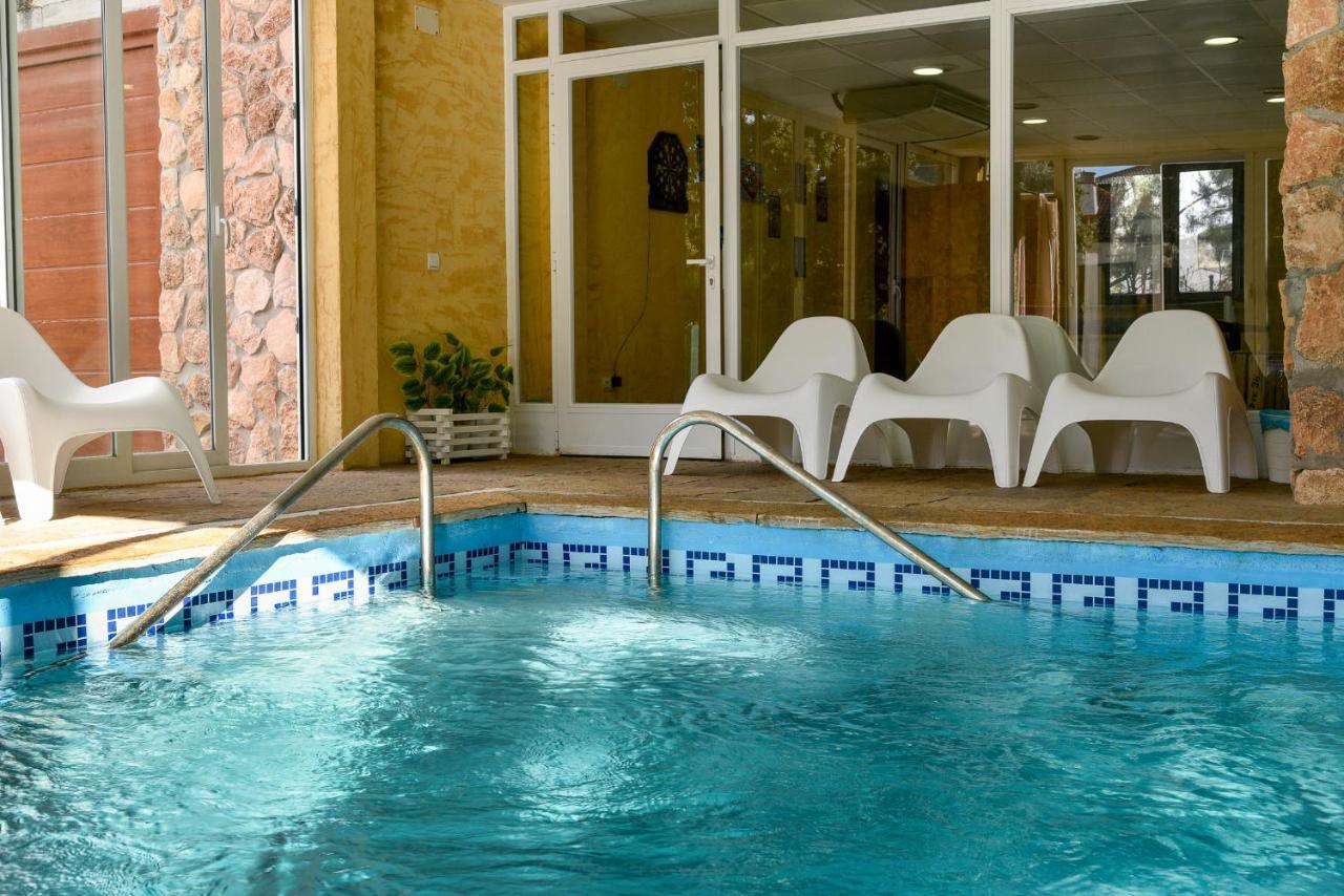 הוילה אל אספינאר Casa Puente Albor Piscina Climatizada מראה חיצוני תמונה